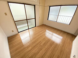 三和ハイツ 1階ワンルームのリビング/ダイニング