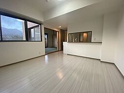 サンシティ安東駅前プラザ 4階3LDKのリビング/ダイニング