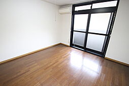 ステイタスオブ大野 3階1Kのリビング/ダイニング