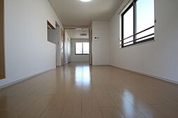 ヴィラ・コンフォート 3階1LDKのリビング/ダイニング