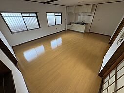 カルチェＧＰ 2階3LDKのリビング/ダイニング