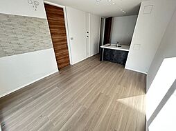 メゾンドノアール 1階2LDKのリビング/ダイニング