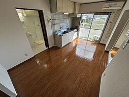 新納マンション 4階3LDKのリビング/ダイニング