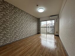 ウイング楽々園 4階1Kのリビング/ダイニング