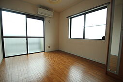 ロイヤル隅の浜 3階1Kのリビング/ダイニング