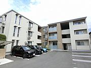 大町駅より徒歩6分 3階 築4年3ヶ月の賃貸物件