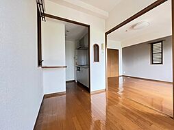 Marionette X 6階1DKのリビング/ダイニング