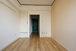 柴崎皆実町ビル 1階ワンルームのリビング/ダイニング