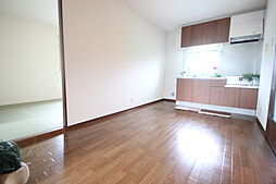 グリーンクレスト 1階3DKのリビング/ダイニング