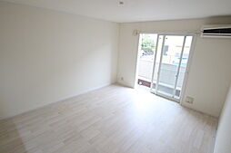 シャレー五日市 1階2LDKのリビング/ダイニング