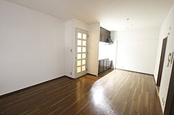 アームズ皆実 3階3LDKのリビング/ダイニング