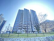 横川駅より徒歩12分 築5年8ヶ月 19階建の賃貸物件