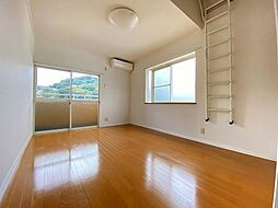 オレンジハウス 2階1Kのリビング/ダイニング