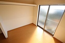 オオコウコーポラス 1階ワンルームのリビング/ダイニング