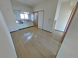 祇園ロイヤル 8階2DKのリビング/ダイニング