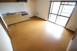 グレイスカワイI 1階2LDKのリビング/ダイニング