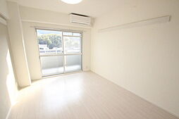 Ｋ’ｓＢ　長束 5階1Kのリビング/ダイニング