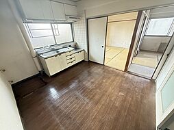 日宝ポニクレール宇品 7階2DKのリビング/ダイニング