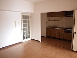 アーバン中央 3階3LDKのリビング/ダイニング