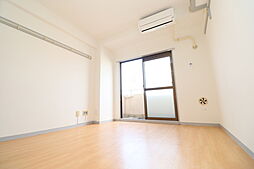 ソフィアコート住吉 8階1Kのリビング/ダイニング