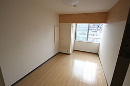 ドラゴン五日市 4階1Kのリビング/ダイニング