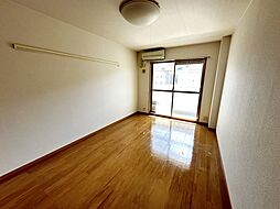 コリウス 3階1Kのリビング/ダイニング