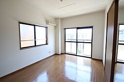 ソレアードM 2階2DKのリビング/ダイニング