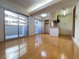 C.C.COURT五日市駅前 3階ワンルームのリビング/ダイニング