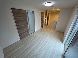 ノクターン　II棟 1階1LDKのリビング/ダイニング