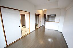 エクスアーバン己斐 5階3LDKのリビング/ダイニング