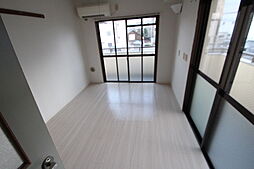 アルヴェール庚午 2階1Kのリビング/ダイニング