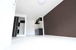 キューブ亀山 2階1LDKのリビング/ダイニング