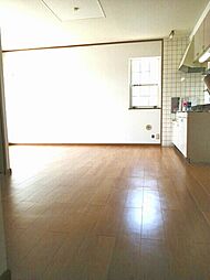 クレストール古谷 2階2LDKのリビング/ダイニング