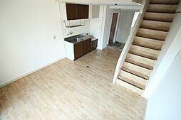 海老園テラスハウス 2階3LDKのリビング/ダイニング