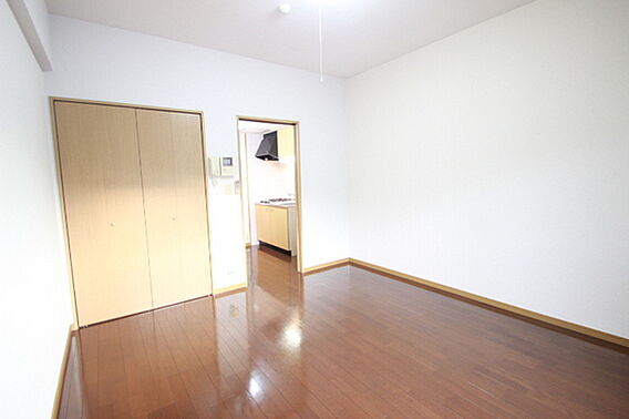 アヴニールヌーヴォー_内装_2