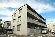 山陽女学園前駅より徒歩9分 築33年11ヶ月 3階建の賃貸物件