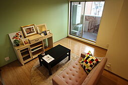 reve五日市 2階ワンルームのリビング/ダイニング
