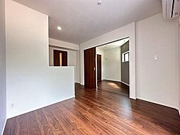 皆賀の杜レジデンス　南館 3階1LDKのリビング/ダイニング