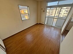 ニューシティ猿田B 2階2DKのリビング/ダイニング