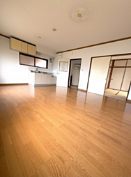 コーポ緑井 2階2LDKのリビング/ダイニング