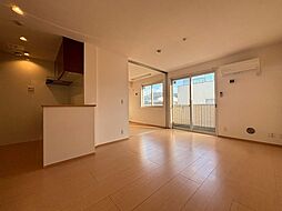 ファミール玉木 3階2LDKのリビング/ダイニング