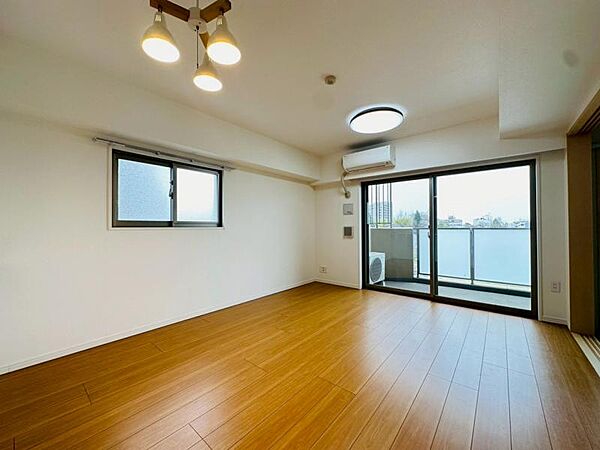apartment 東京都八王子市椚田町
地図を見る