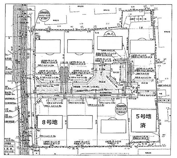 周辺には高い建物が少なく、のどかで暮らしやすい雰囲気。