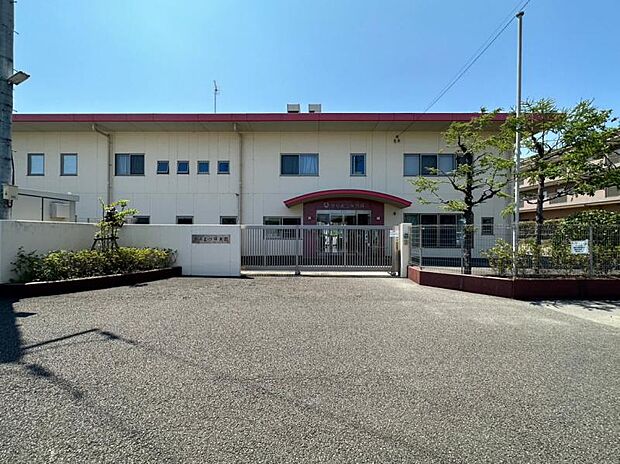 からまつ保育園迄730ｍ