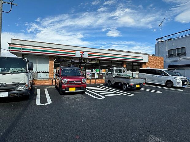 セブンイレブン 多摩和田3丁目店迄680ｍ