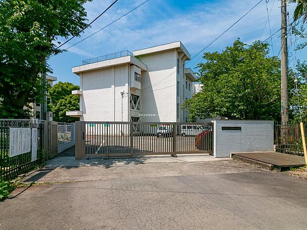 日野市立滝合小学校迄310ｍ