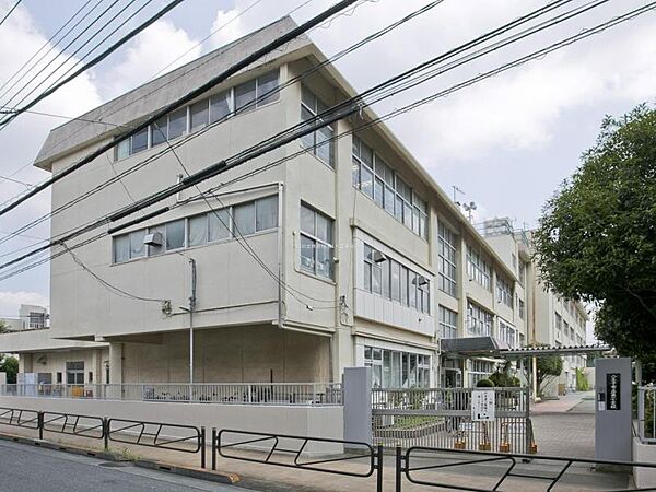 八王子市立第一小学校迄880ｍ