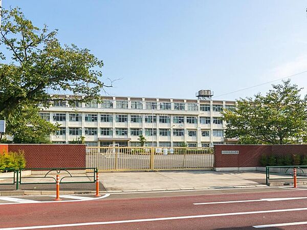八王子市立長沼小学校迄1230ｍ