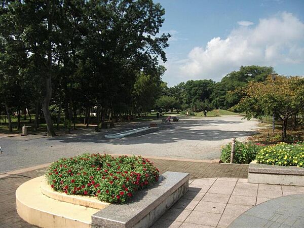 小田野中央公園迄360ｍ