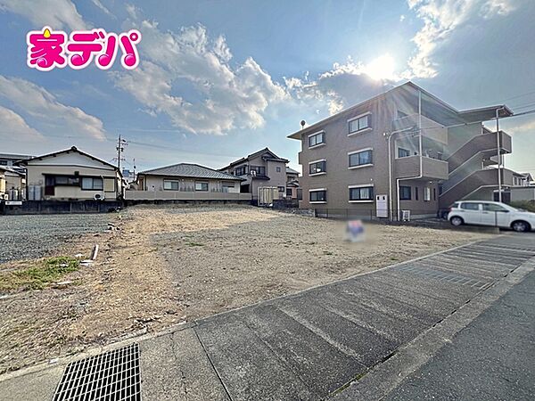 地域に密着した不動産販売でお客様のニーズに、経験豊富なスタッフが柔軟にご対応させて頂きます。